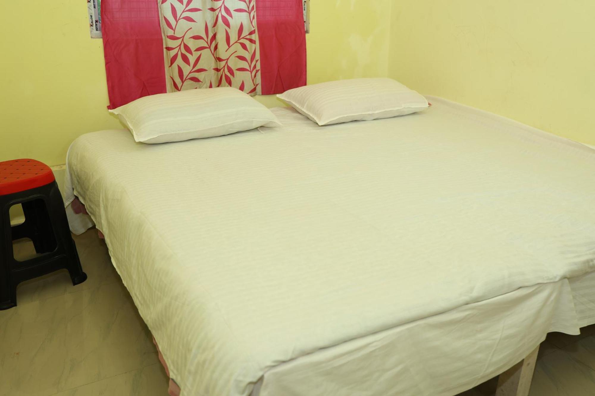 Kriya Yoga Wellness Hotel Dhablat Exterior photo